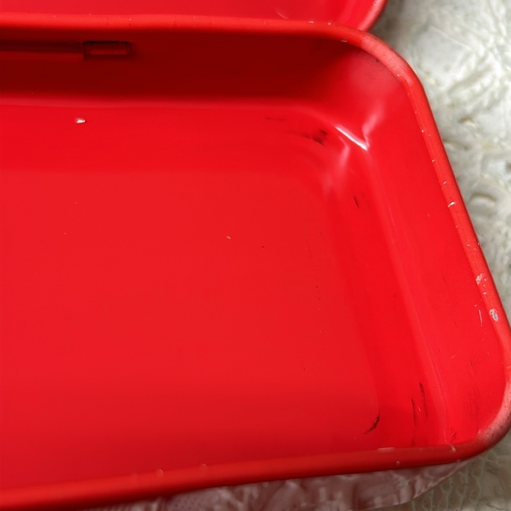 🖤1994 Hello Kitty Metal Pencil Case by Sanrio - Picture 14 of 16